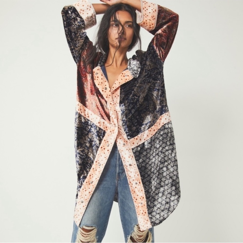 We The Free/Free People Velvet Kimono - Picture 2 of 12